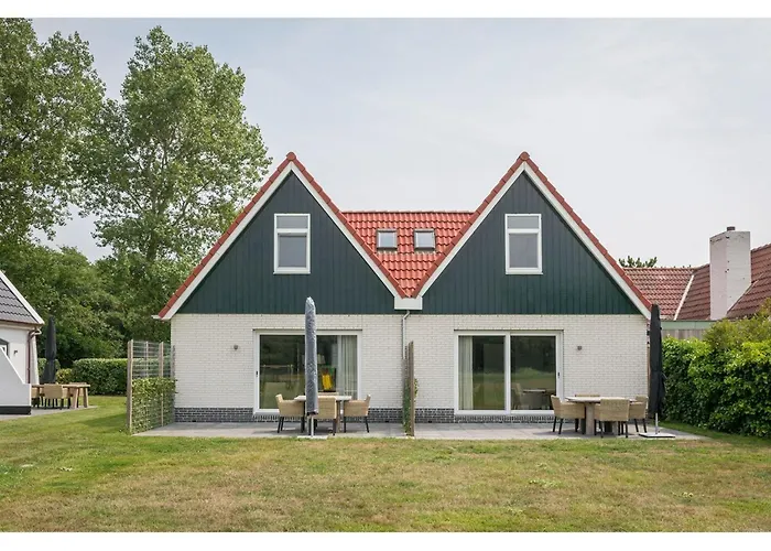 Modern Bungalow In De Cocksdorp With Terrace