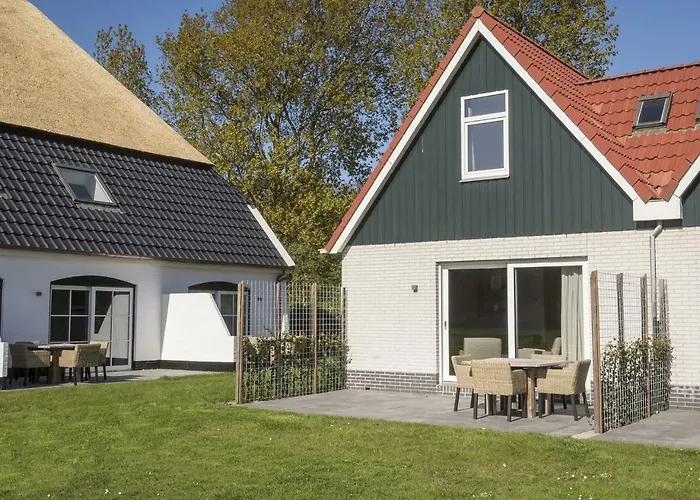 Modern Bungalow In De Cocksdorp With Terrace